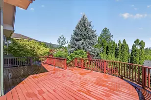 610 Orchard St, Ashland, OR 97520 - Photo 16