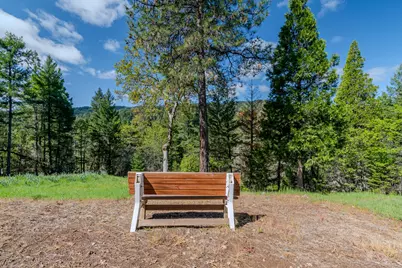 23112 E Evans Creek Road, Central Point, OR 97502 - Photo 6