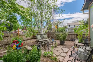 110 W 5th St, Phoenix, OR 97535 - Photo 4