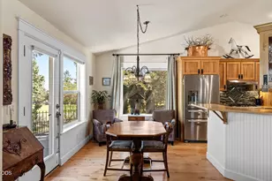 2964 NW Fairway Heights Dr, Bend, OR 97703 - Photo 10