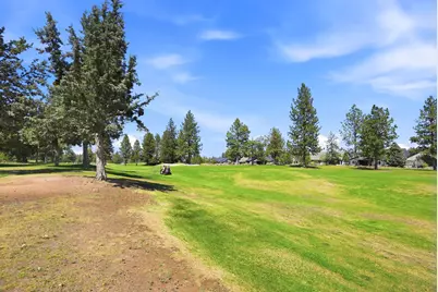 2964 NW Fairway Heights Drive, Bend, OR 97703 - Photo 40