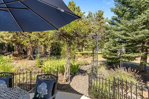 2964 NW Fairway Heights Dr, Bend, OR 97703 - Photo 30