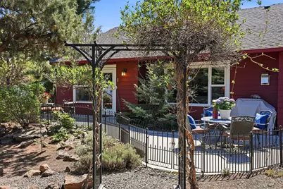 2964 NW Fairway Heights Drive, Bend, OR 97703 - Photo 22