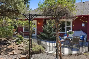2964 NW Fairway Heights Dr, Bend, OR 97703 - Photo 22