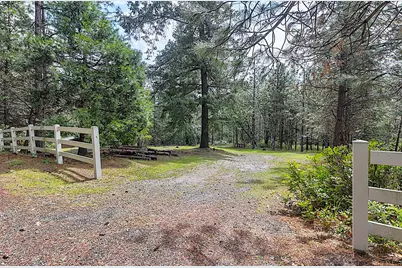 7310 N Applegate Road, Grants Pass, OR 97527 - Photo 60