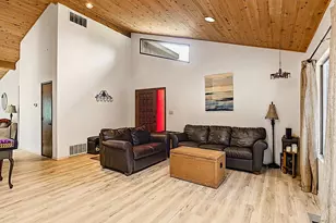 7310 N Applegate Rd, Grants Pass, OR 97527 - Photo 6
