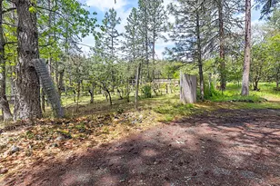7310 N Applegate Rd, Grants Pass, OR 97527 - Photo 56