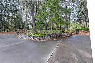 7310 N Applegate Rd, Grants Pass, OR 97527 - Photo 52