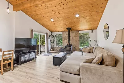 7310 N Applegate Road, Grants Pass, OR 97527 - Photo 16