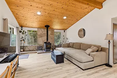7310 N Applegate Road, Grants Pass, OR 97527 - Photo 14