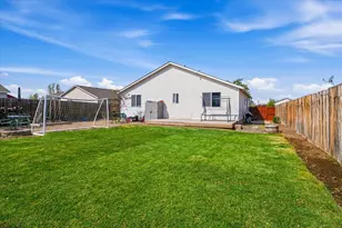 3020 NW 9th Ct, Redmond, OR 97756 - Photo 26