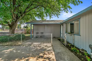 3026 Ave G, White City, OR 97503 - Photo 4