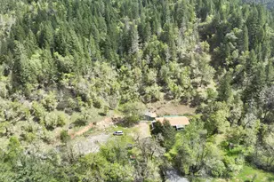 331 Newt Gulch Rd, Wilderville, OR 97543 - Photo 2