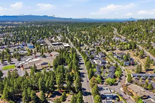 1883 NW Monterey Pines Dr, Bend, OR 97703 - Photo 26