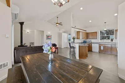 25311 Bachelor Lane, Bend, OR 97701 - Photo 6