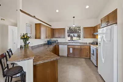 25311 Bachelor Lane, Bend, OR 97701 - Photo 8