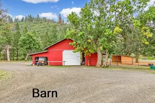 2245 Colestin Rd, Ashland, OR 97520 - Photo 68