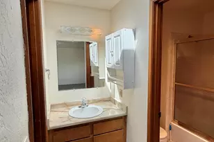 3015 Milhoan Dr, Medford, OR 97504 - Photo 10