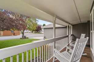 1188 NE 27th St, Bend, OR 97701 - Photo 4