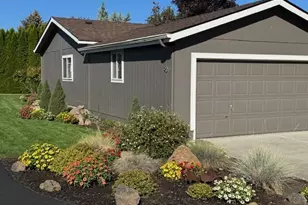 1188 NE 27th St, Bend, OR 97701 - Photo 28