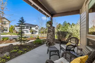 20177 Roper Ln, Bend, OR 97703 - Photo 8