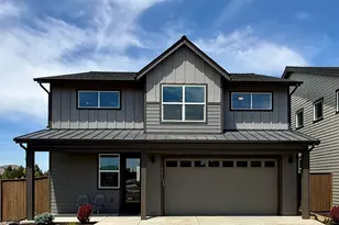 21405 SE Krakatoa Ct, Bend, OR 97702 - Photo 1