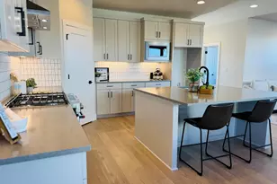 21405 SE Krakatoa Ct, Bend, OR 97702 - Photo 6