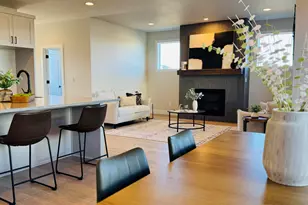 21405 SE Krakatoa Ct, Bend, OR 97702 - Photo 4