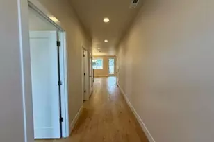 61421 SE Daybreak Ct, Bend, OR 97702 - Photo 2