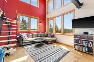 67000 Fryrear Rd, Bend, OR 97703 - Photo 18