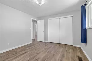 309 N Berkeley Way, Medford, OR 97504 - Photo 22