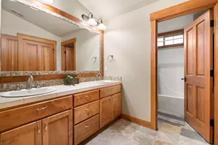 56902 River Rd, Sunriver, OR 97707 - Photo 28