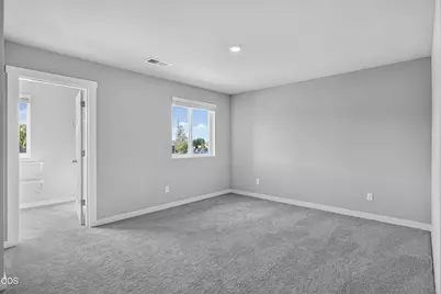 743 NW Upas Ave, Redmond, OR 97756 - Photo 16