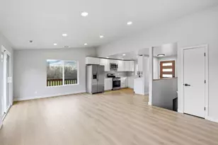 8835 Williams Hwy, Grants Pass, OR 97527 - Photo 4