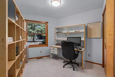 65140 Old Bend Redmond Highway, Bend, OR 97703 - Photo 16