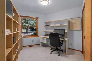 65140 Old Bend Redmond Hwy, Bend, OR 97703 - Photo 16
