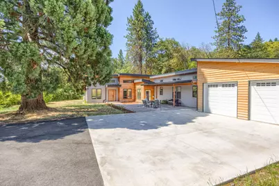 4235 Highland Avenue, Grants Pass, OR 97526 - Photo 40