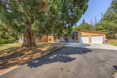 4235 Highland Avenue, Grants Pass, OR 97526 - Photo 54