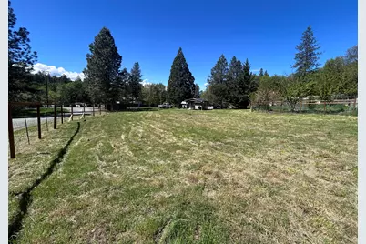4235 Highland Avenue, Grants Pass, OR 97526 - Photo 46