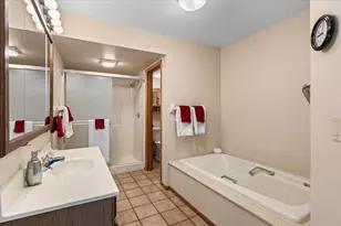 2267 Old Military Rd, Central Point, OR 97502 - Photo 20