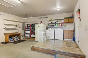 2267 Old Military Rd, Central Point, OR 97502 - Photo 28