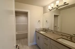 61417 SE Daybreak Ct, Bend, OR 97702 - Photo 20