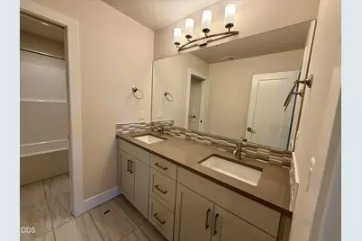 61417 SE Daybreak Court #4, Bend, OR 97702 - Photo 16