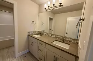 61417 SE Daybreak Ct, Bend, OR 97702 - Photo 16