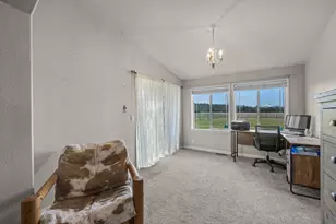 67500 Harrington Loop, Bend, OR 97703 - Photo 18
