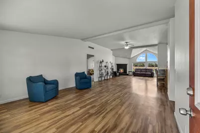 67500 Harrington Loop, Bend, OR 97703 - Photo 8