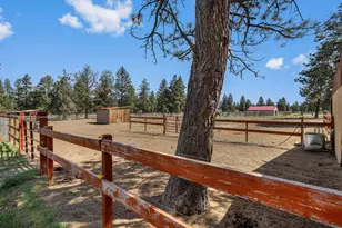 67500 Harrington Loop, Bend, OR 97703 - Photo 66