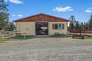 67500 Harrington Loop, Bend, OR 97703 - Photo 36