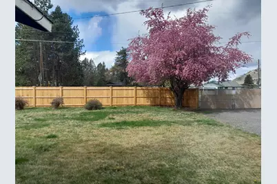 61984 Pettigrew Road, Bend, OR 97702 - Photo 22