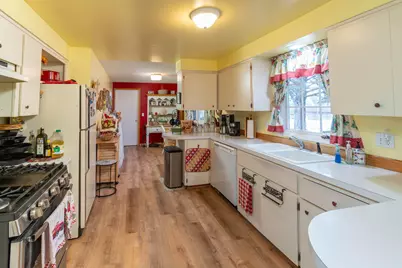 61984 Pettigrew Road, Bend, OR 97702 - Photo 6